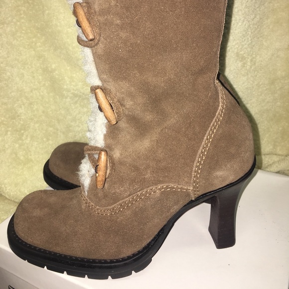 Steve Madden Suede Boot - Picture 7 of 8